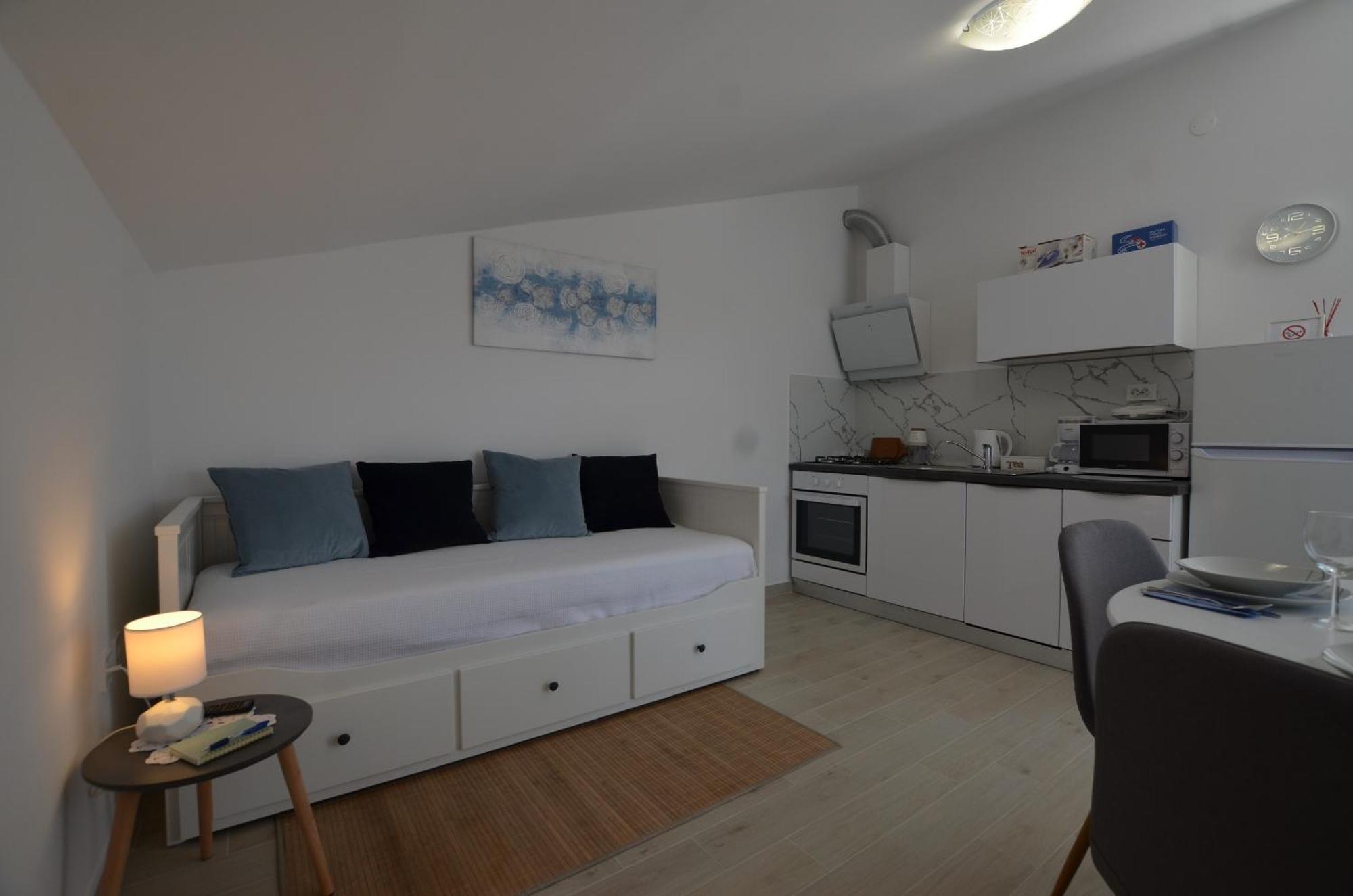 Casa Nini Apartment Ровин Стая снимка