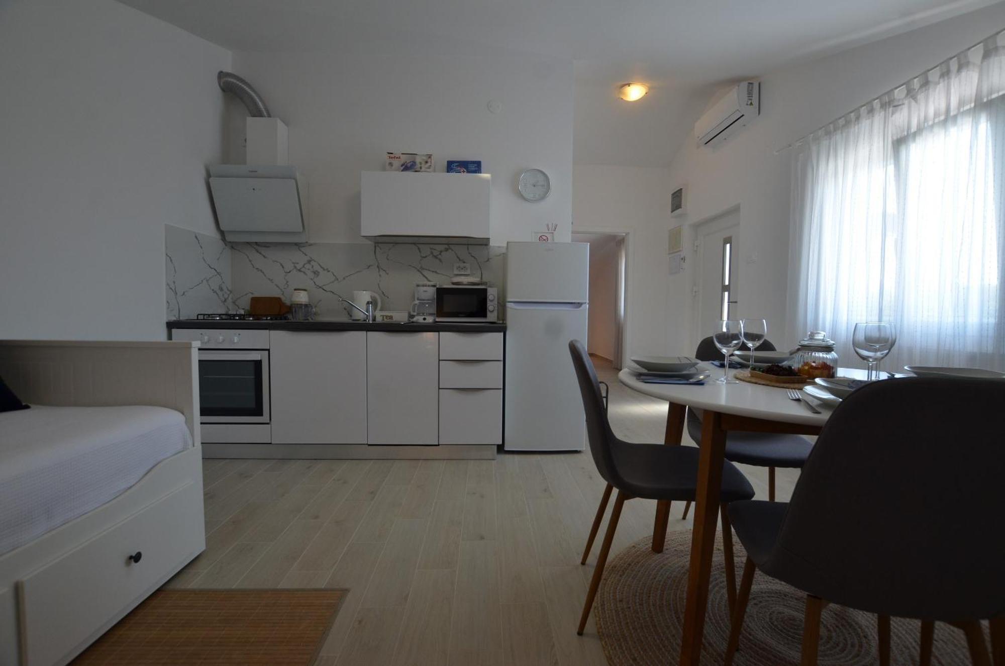 Casa Nini Apartment Ровин Стая снимка