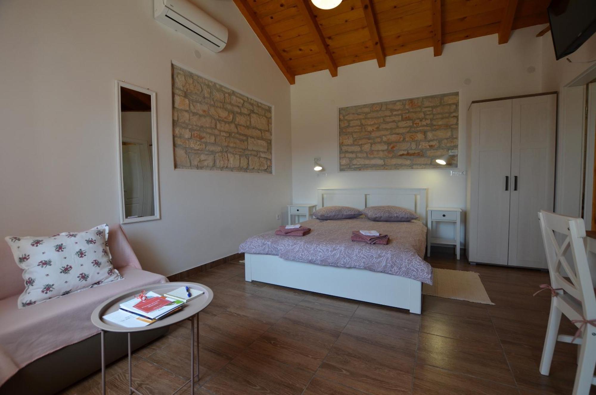 Casa Nini Apartment Ровин Стая снимка